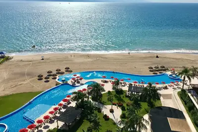 Image de Vue Spectaculaire! Oceanfront Condo au Grand Venetian