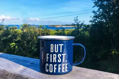 Image de Quaint Beach Cottage - Vue sur l'océan Avec Beautiful Sunsets