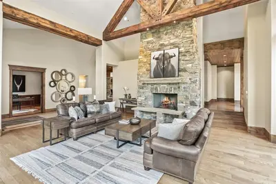 Image de Semaines d'hiver déjà en train de disparaître Ski in / out 5 lits-Home Theater-Hot Tub RÉSERVER Maintenant