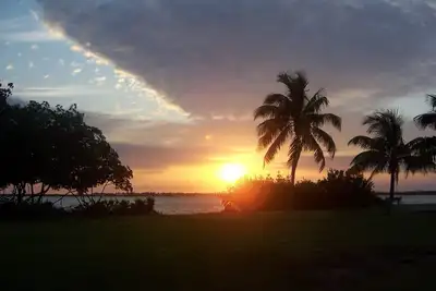 Image de Direct Oceanfront Cottage-Sunrise View-Unité # 2,