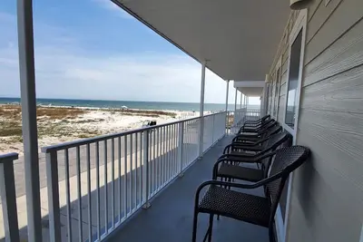 Image de Condo en bord de mer! Perfect 2br / 2ba