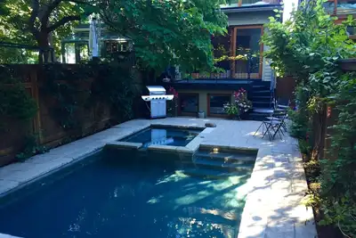 Image de Piscine ouverte jusqu'à la première semaine de Nov ** au 88f House On The Beach à Toronto