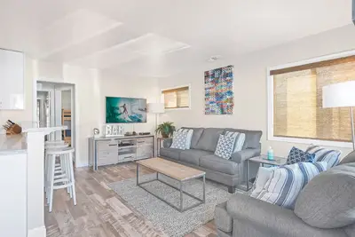 Image de Newport Dream Vacation Home - Cottage avant avec air central!