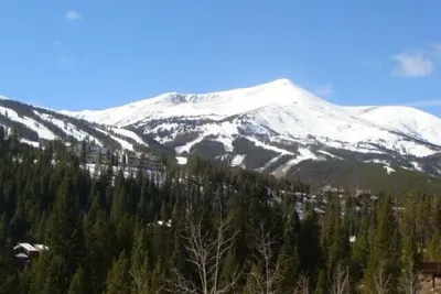 Image de Breckenridge Townhome, bain à remous, vue magnifique, sur la route de bus gratuit