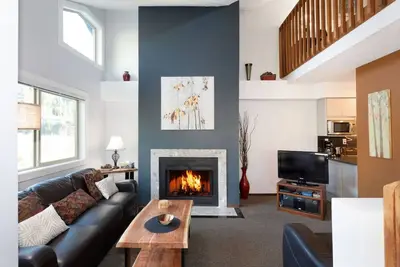 Image de PentCorner penthouse; à côté de soulever; superbes vues! ✩✫