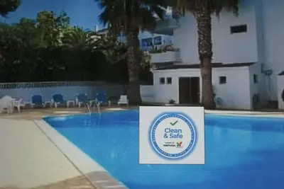 Image de Appartement de luxe spacieux 2 chambres 2 salles de bains Ă Carvoeiro 250mtr de la plage