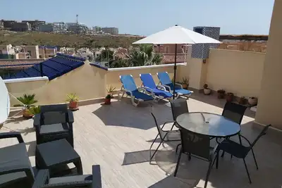 Image de Bel appartement, solarium, Vue sur la piscine, Climatisation, WiFi, Sat \/ Tv