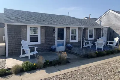 Image de Magnifique chalet de 2 chambres Ă Cape Cod Bay