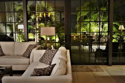 Image de Maison de ville spacieuse 3br dans une communauté fermée calme avec piscine, bain à remous