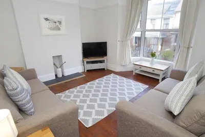 Image de Oakland Road - Quatre Chambres Maison, Couchages 8