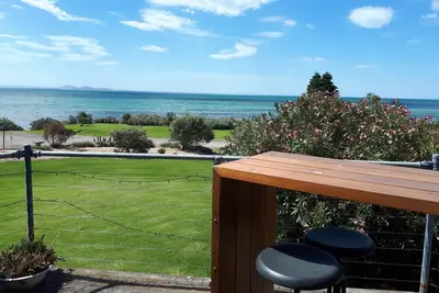 Image de Cottage en bord de mer et Ă seulement une heure et quart de Melbourne.