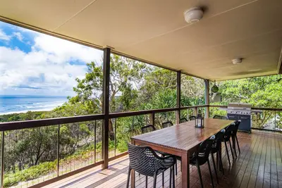 Image de Bouées de plage - Point Lookout, Qld