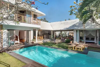 Image de Moderne-Chic 4br Villa minutes Ă Canggu