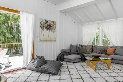 Image de Un SÉJOUR Parfait - San Juan Surfers Cottage - l'essence de la vie de surf Byron