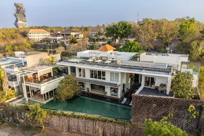 Villa 5 chambres vue baie Ungasan