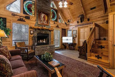 Image de Véritable cabine qui plane au-dessus du reste! Spa, décoration haut de gamme, Loft, table de jeux