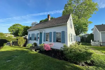 Image de Charmante maison historique au centre-ville de Mystic