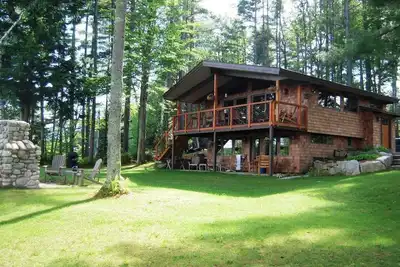 Image de Bethel Maine Waterfront, une location de vacances Ă Sunday River