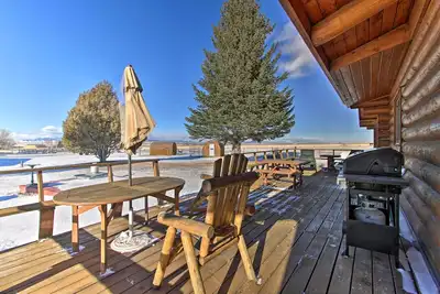 Dillon Log Home avec bain à remous - par Beaverhead et randonnée!