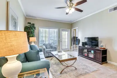 Image de Nouveau! Condo de luxe Galveston avec piscine - Promenade Ă la plage