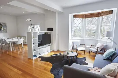 Image de Le Ritz - Grand appartement de St Kilda avec une vue imprenable