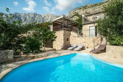Image de Maison de vacances privée avec Wifi, piscine privée, climatisation, Tv, terrasse, vue panoramique