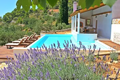Image de Eco-friendly amazing sea view villa with pool, playground, U-pick garden. . .