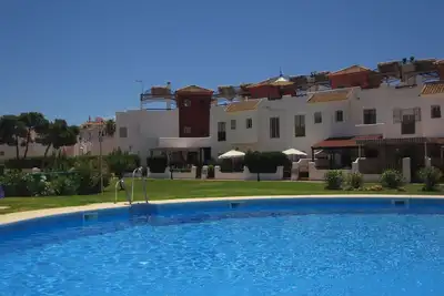 Image de Belle maison, plage Pinares