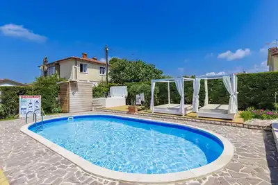 Image de Bel appartement pour 2 personnes avec Wifi, piscine, climatisation, Tv, terrasse et parking