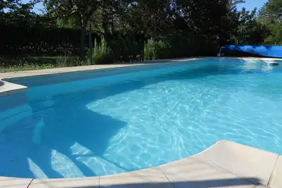 Image de Idéal pour famille, sports, piscine, bbq, golf en Ardèche méridionale!