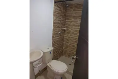 Image de Studio situé dans le secteur du stade, Calasanz. Excellent emplacement