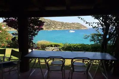 Image de Villa Gilda au bord de l'eau avec une vue incroyable et un accès direct à la mer
