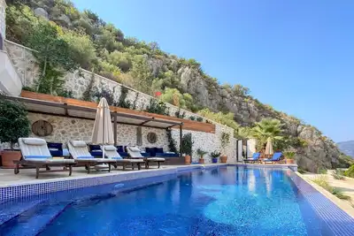 Image de Stunning Seaside Turkish Villa With Private Pool
