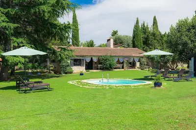 Maison de vacances privée avec climatisation, piscine privée, Wifi, Tv, terrasse, parking