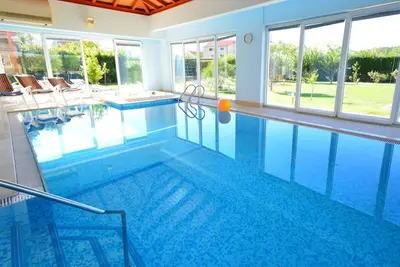 Image de Maison de vacances privée avec piscine privée, climatisation, bain à remous, Wifi, Tv, terrasse