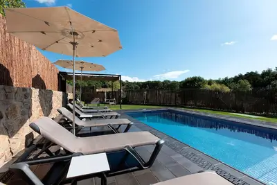 Image de Casa Rovira (Magnifique maison rurale avec jacuzzi dans le jardin et piscine privée)