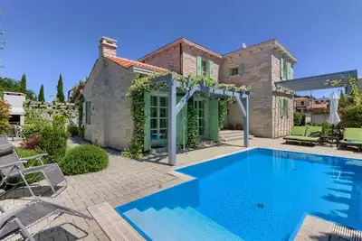 Image de Villa de luxe avec la piscine Liznjan, Medulin (K-16329)