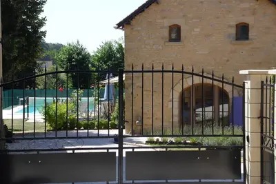 Image de La Grange Mirabelle Est Une Belle Grange En Pierre Convertie 3 Chambres Nr Sarlat