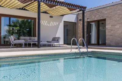 Image de Maison de vacances privée avec climatisation, Wifi, piscine privée, Tv, terrasse, parking