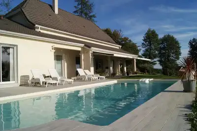 Image de Vous En Avez Reve Le Temps Des Vacances:Les Rapiettes Au Soleil En Perigord Noir