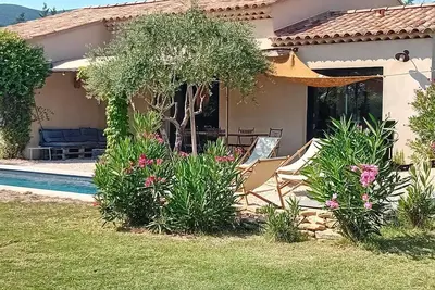 Image de Belle villa avec bassin de nage dans le Luberon