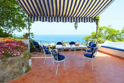 Image de Aglaia Luxury Seaview Villa