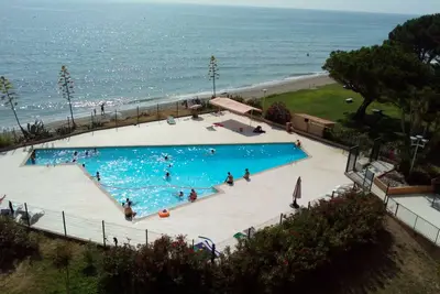 Image de Studio 4 personnes climatisé, vue mer