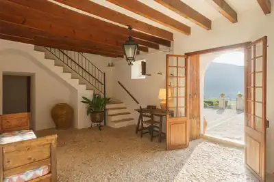 Image de Maison de campagne avec piscine privée et Super Vues