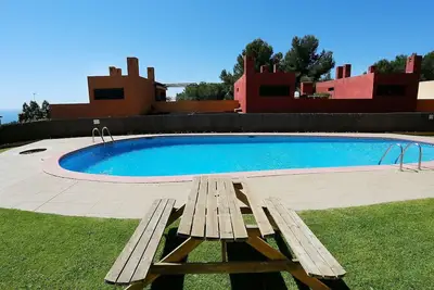 Image de Belle maison de vacances avec Wifi, piscine, climatisation, Tv, terrasse et parking