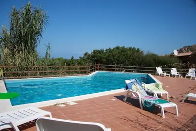 Image de Un appartement d'une chambre avec piscine à 200 mètres de la mer et des services au Costa Paradiso