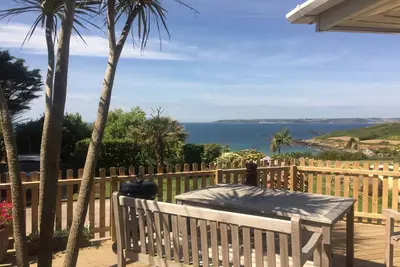 Image de \"Seawards\" - Un Vacancement Parfait De Bord De Mer Pour 4 À 8 Personnes