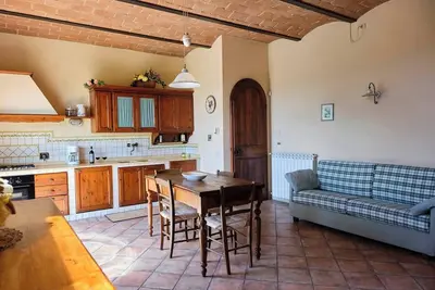 Glicini 1, holiday home with pool 30' from Florence
