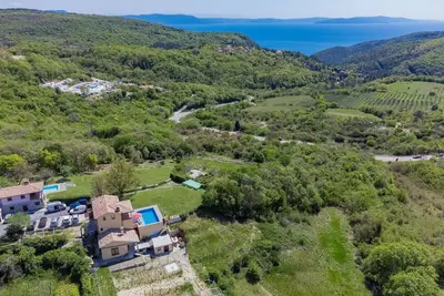 Image de Maison de vacances privée avec climatisation, Wifi, piscine privée, bain à remous, Tv, terrasse