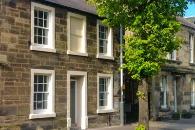 Image de Somptueuse maison de ville dans le centre de St. Andrews - 3 chambres à coucher et 2 salles de bain